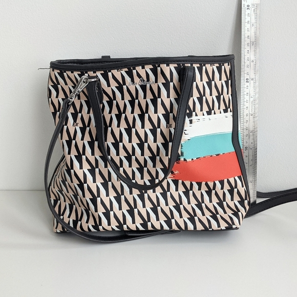 Sam Edelman Isalyn signature shoulder bag - Picture 10 of 10